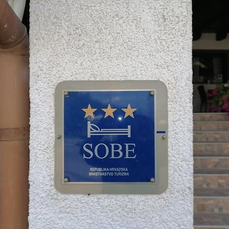 Sulentic Sobe I Restoran Bed & Breakfast Вировитица Екстериор снимка