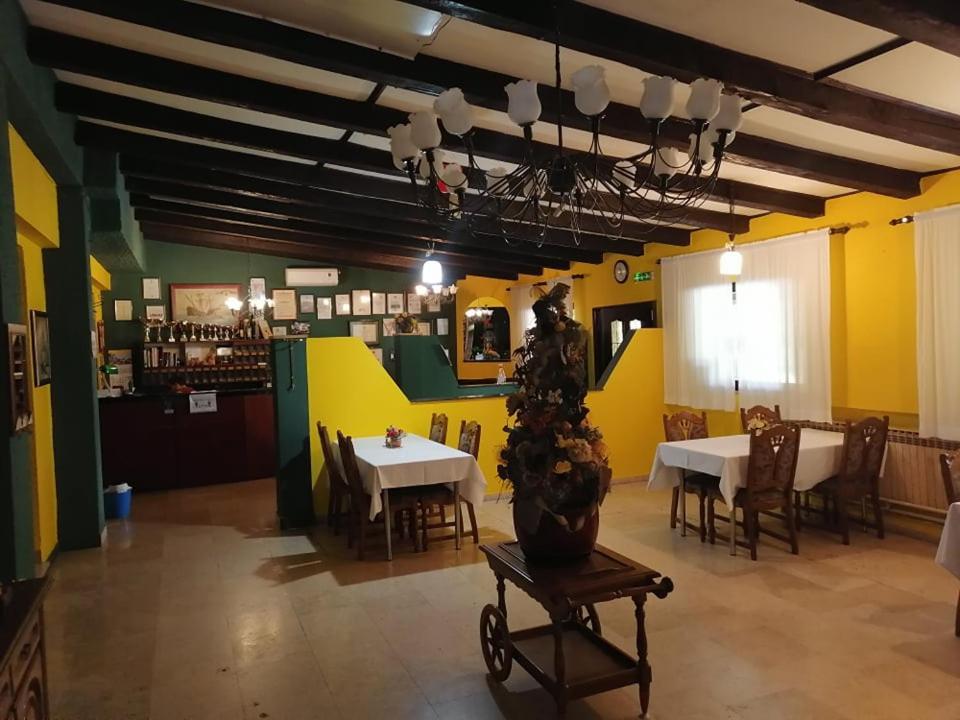 Sulentic Sobe I Restoran Bed & Breakfast Вировитица Екстериор снимка