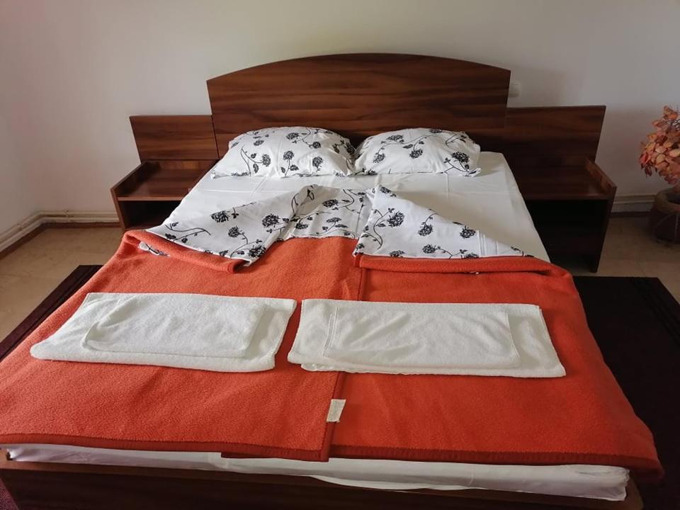 Sulentic Sobe I Restoran Bed & Breakfast Вировитица Екстериор снимка
