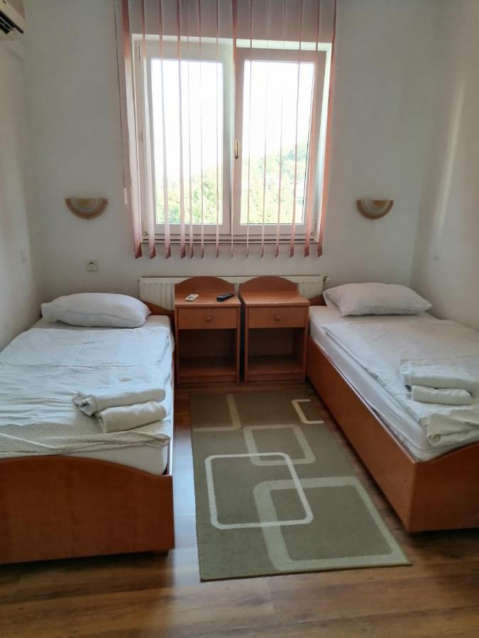 Sulentic Sobe I Restoran Bed & Breakfast Вировитица Екстериор снимка