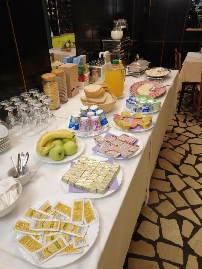 Sulentic Sobe I Restoran Bed & Breakfast Вировитица Екстериор снимка